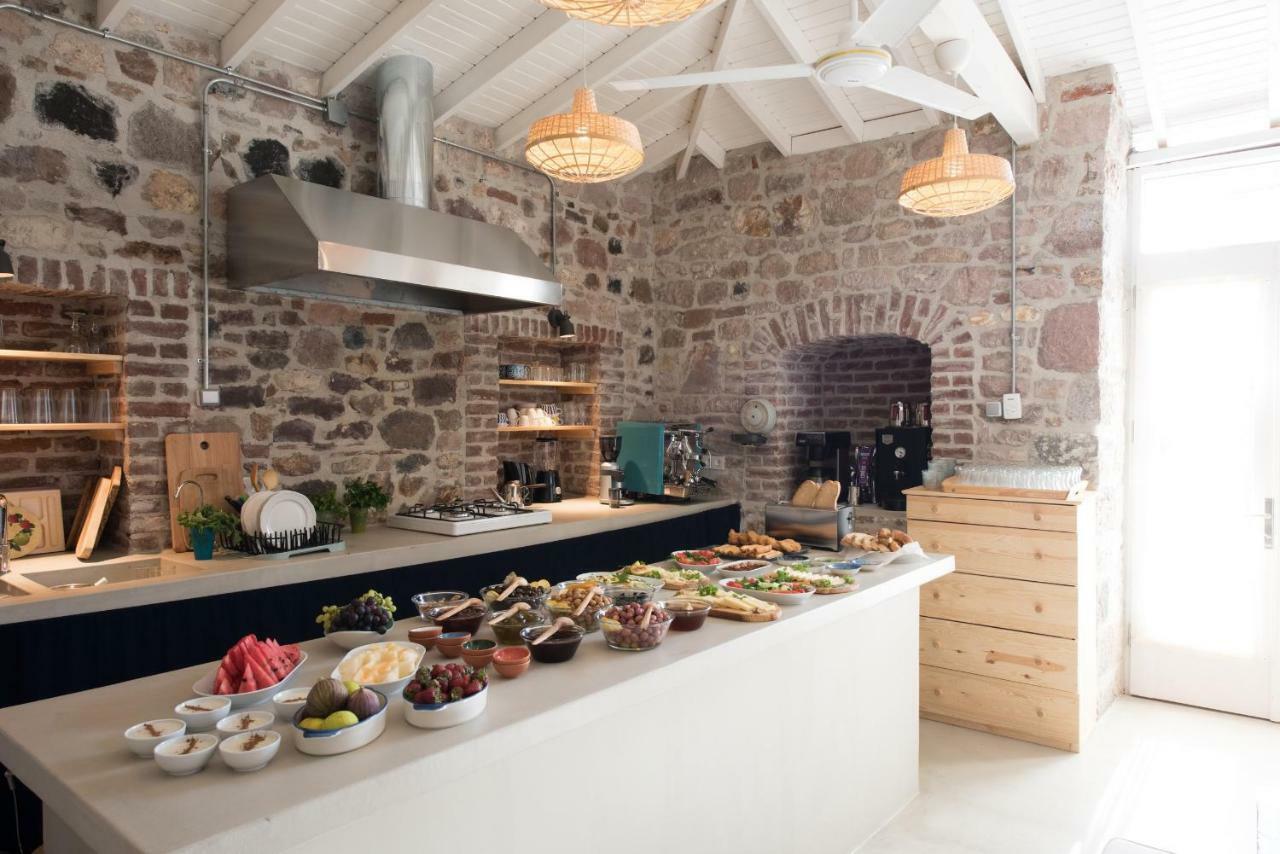 Cunda Sakin Hotel Экстерьер фото