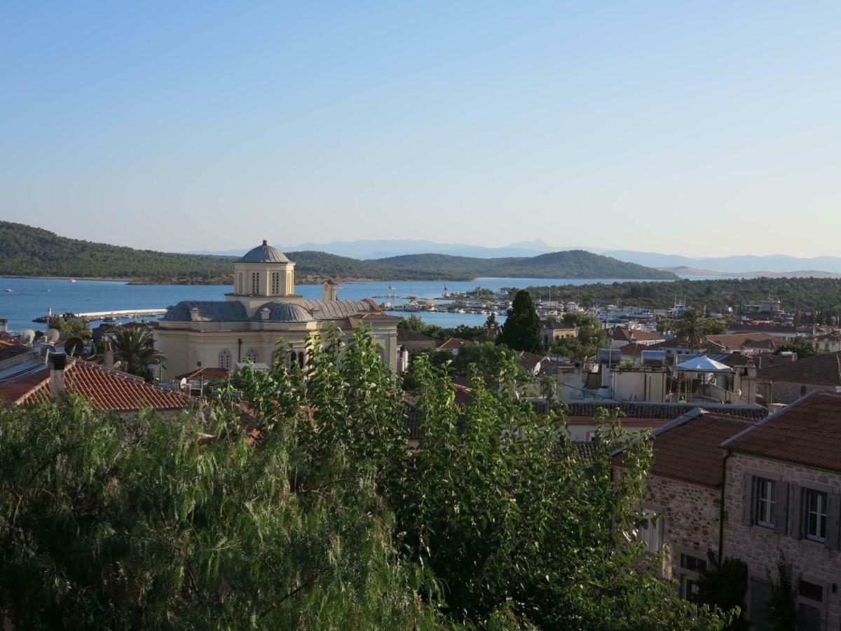 Cunda Sakin Hotel Экстерьер фото